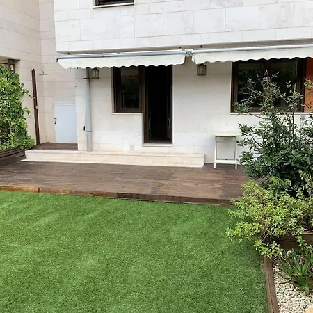 Apto Con Patio Parking Gratuito Anselmo Solar Διαμέρισμα Χιχόν