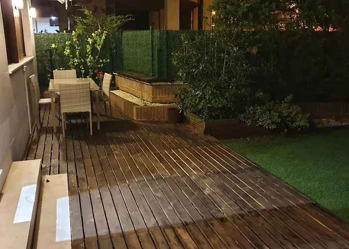 Apto Con Patio Parking Gratuito Anselmo Solar * Χιχόν