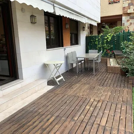 Apartment Apto Con Patio Parking Gratuito Anselmo Solar Gijon
