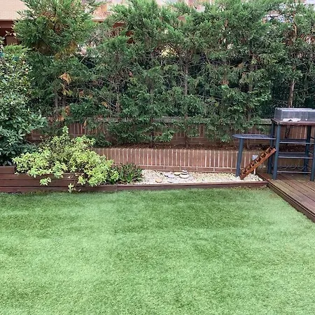 Apto Con Patio Parking Gratuito Anselmo Solar Apartment *