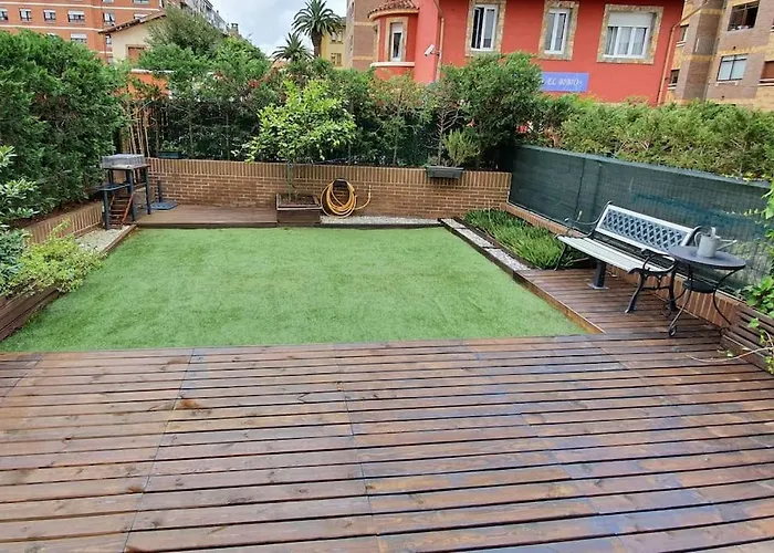 Appartement Apto Con Patio Parking Gratuito Anselmo Solar Gijón