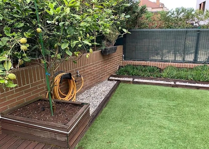 Apto Con Patio Parking Gratuito Anselmo Solar Gijón