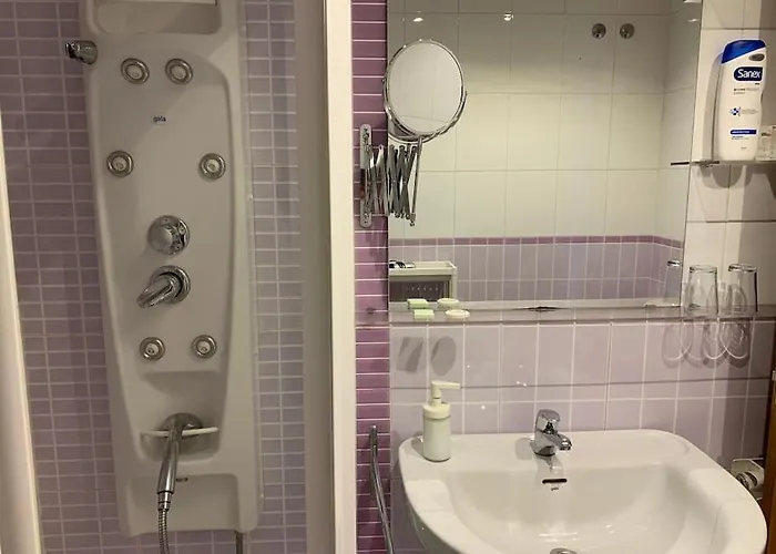 Apto Con Patio Parking Gratuito Anselmo Solar شقة